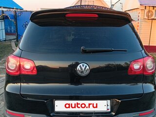 2010 Volkswagen Tiguan I, чёрный, 850000 рублей, вид 3