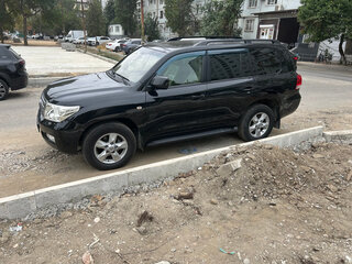 2010 Toyota Land Cruiser 200 Series, чёрный, 2450000 рублей, вид 5