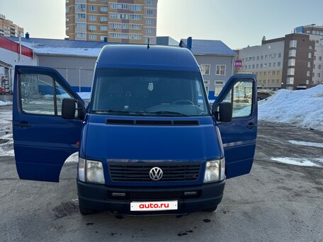 2005 Volkswagen LT, синий, 1650000 рублей, вид 3