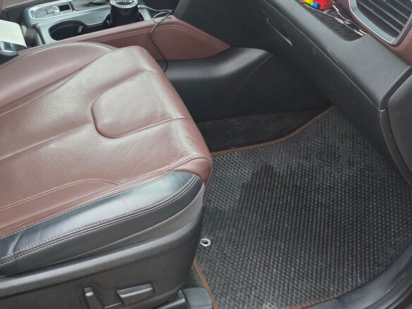 2019 Hyundai Santa Fe IV, серый, 3450000 рублей - вид 16