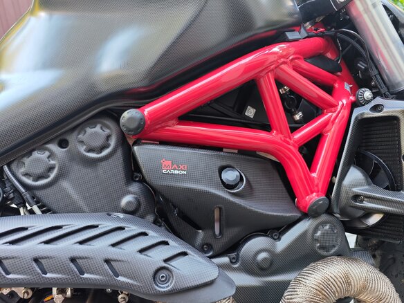 2017 Ducati Monster 821, красный, 600000 рублей - вид 5