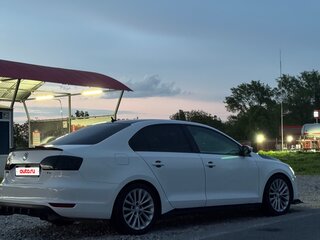 2011 Volkswagen Jetta VI, белый, 970000 рублей, вид 2