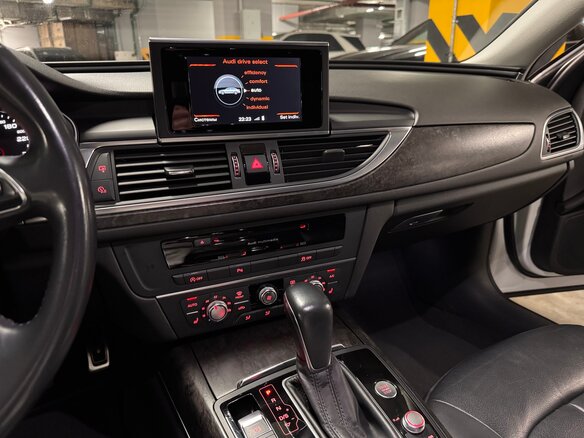 2017 Audi A6 IV (C7) Рестайлинг, белый, 2200000 рублей - вид 15