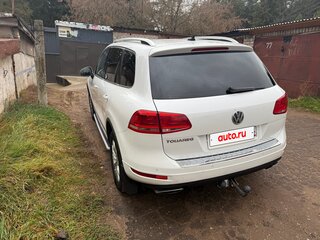 2014 Volkswagen Touareg II, белый, 1599000 рублей, вид 4
