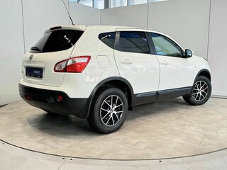 2012 Nissan Qashqai I Рестайлинг, белый, 1050000 рублей, вид 5