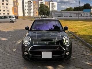 2018 Mini Hatch Cooper S III (F55/F56) Рестайлинг, зелёный, 1970000 рублей, вид 3