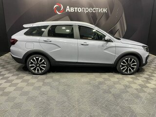 2026 Lada (ВАЗ) Vesta SW Cross I Рестайлинг (NG), серый, 2128000 рублей, вид 4