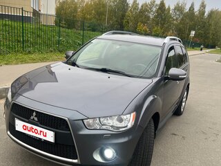 2010 Mitsubishi Outlander II Рестайлинг, серый, 1100000 рублей, вид 1