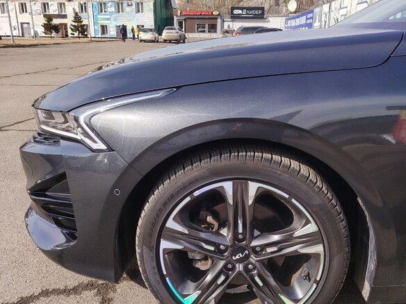 2021 Kia K5 III, серый, 2650000 рублей - вид 13
