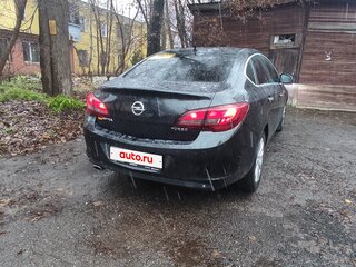 2012 Opel Astra J Рестайлинг, чёрный, 750000 рублей, вид 2