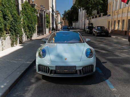 2025 Porsche 911 Carrera GTS VIII (992) Рестайлинг, зелёный, 24500000 рублей, вид 1