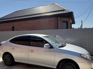 2010 Hyundai Elantra IV (HD), серебристый, 750000 рублей, вид 2