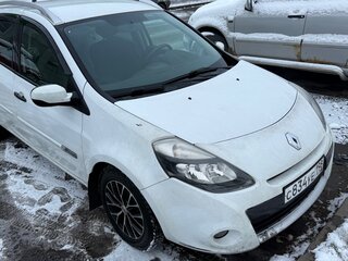 2009 Renault Clio III Рестайлинг, белый, 500000 рублей, вид 2