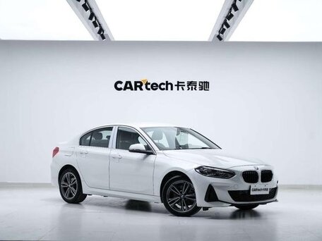 2022 BMW 1 серии 120i III (F52) Рестайлинг, белый, 2050000 рублей, вид 3