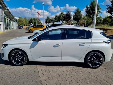 2023 Peugeot 308 III, белый, 1790000 рублей, вид 5