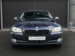 2012 BMW 5 серии 525d xDrive VI (F10/F11/F07), синий, 1690000 рублей, вид 2