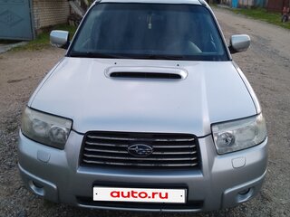 2005 Subaru Forester II Рестайлинг, серебристый, 890000 рублей, вид 1