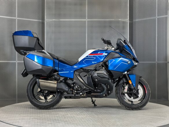 2025 BMW R 1300 RT, синий, 2929000 рублей