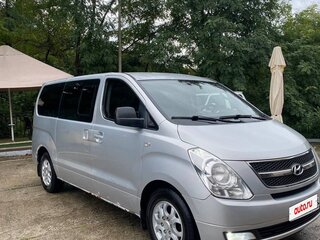 2010 Hyundai Grand Starex I, серый, 1000000 рублей, вид 2