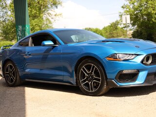 2021 Ford Mustang VI Рестайлинг, синий, 3330000 рублей, вид 1