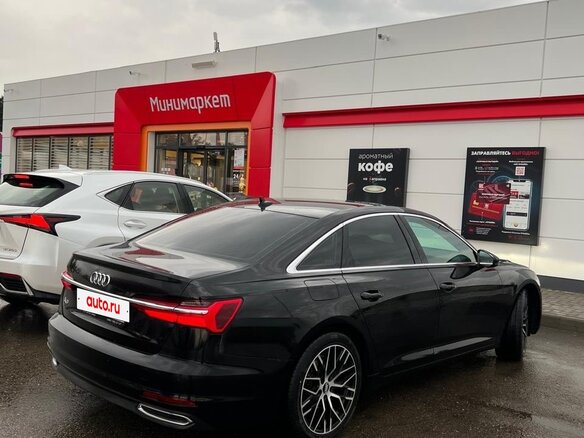 2020 Audi A6 40 TFSI V (C8), чёрный, 3200000 рублей - вид 2