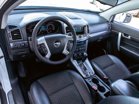 2015 Chevrolet Captiva I Рестайлинг 2, белый, 1395000 рублей - вид 12