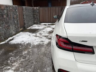 2020 BMW 5 серии 520d xDrive VII (G30/G31/G38) Рестайлинг, белый, 4450000 рублей, вид 5