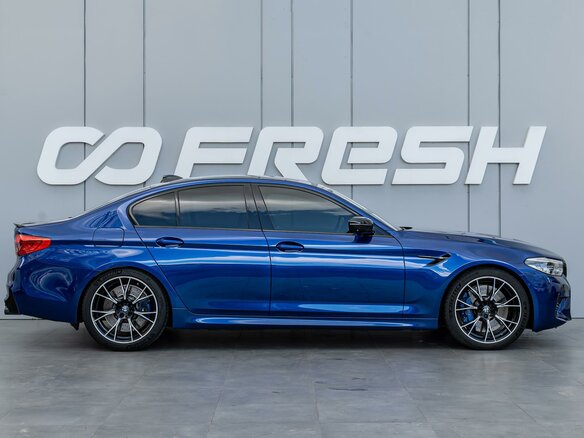 2019 BMW M5 Competition VI (F90), синий, 8380000 рублей - вид 4