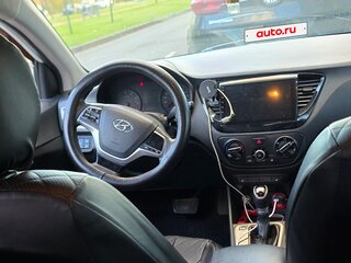 2018 Hyundai Solaris II, белый, 780000 рублей, вид 5