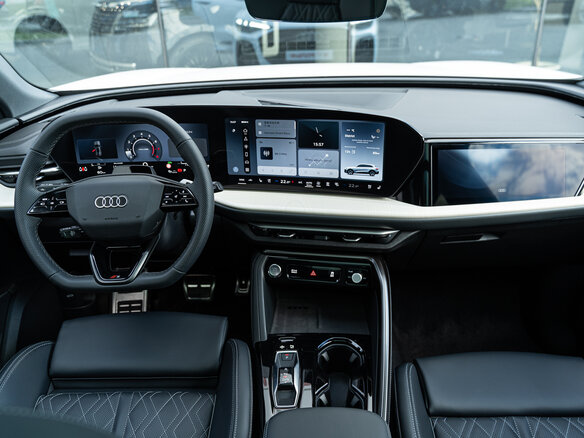 2026 Audi Q5 L III (GU), белый, 6795000 рублей - вид 7