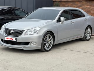 2011 Toyota Crown Majesta V (S200), серый, 2500000 рублей, вид 1