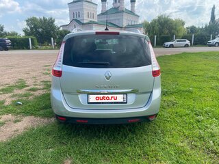 2014 Renault Scenic Grand III Рестайлинг 2, серебристый, 1256000 рублей, вид 5