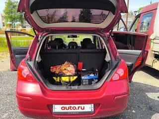 2011 Nissan Tiida I Рестайлинг, красный, 600000 рублей, вид 3