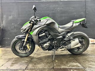 2014 Kawasaki Z 1000, зелёный, 700000 рублей, вид 1