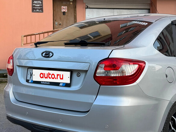 2015 Lada (ВАЗ) Granta I, серебристый, 550000 рублей - вид 7