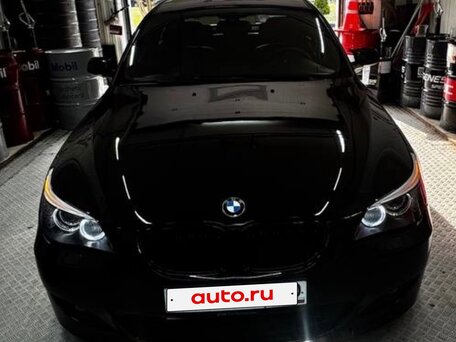 2007 BMW 5 серии 535i V (E60/E61) Рестайлинг, чёрный, 1650000 рублей, вид 3