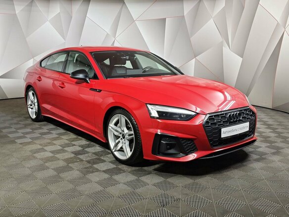2021 Audi A5 45 TFSI II (F5) Рестайлинг, красный - вид 2