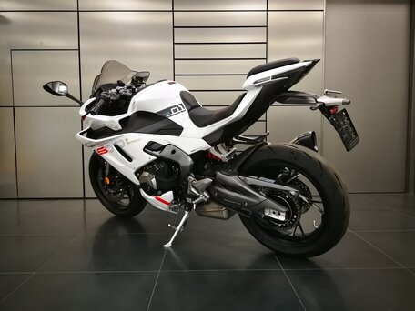 2026 Voge RR500S, белый, 687000 рублей, вид 4