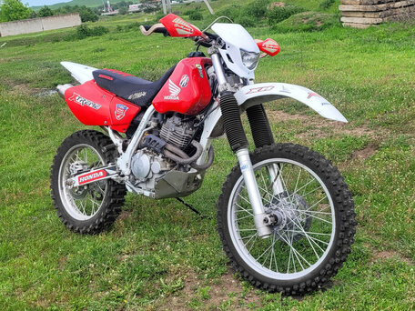 1995 Honda XR 400, красный, 320000 рублей, вид 3