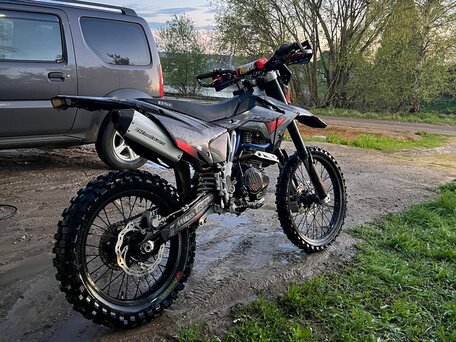 2024 BSE Z10, чёрный, 120000 рублей, вид 2