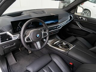 2025 BMW X7 40i I (G07) Рестайлинг, белый, 15790000 рублей, вид 3
