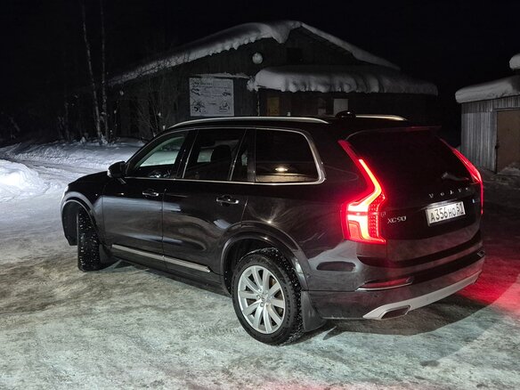 2015 Volvo XC90 II, чёрный, 3100000 рублей - вид 1