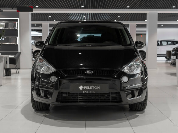 2008 Ford S-MAX I, чёрный - вид 2