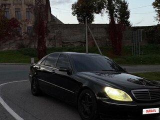 2000 Mercedes-Benz S-Класс 500 Long IV (W220), чёрный, 700000 рублей, вид 3