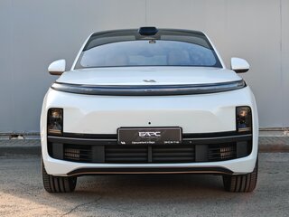 2025 Li Auto (Lixiang) L9 52.3 kWh I Рестайлинг, белый, 9415138 рублей, вид 2