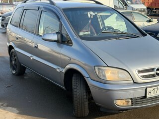 2004 Opel Zafira A Рестайлинг, серебристый, 495000 рублей, вид 2