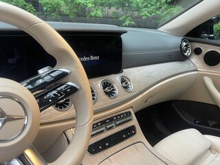 2021 Mercedes-Benz E-Класс 200 V (W213, S213, C238) Рестайлинг, красный, 4700000 рублей, вид 3