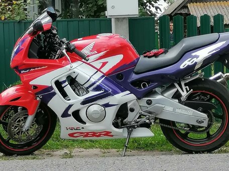 1998 Honda CBR 600F, красный, 102501 рублей, вид 2