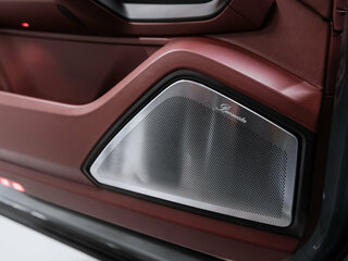 2026 Porsche Cayenne III Рестайлинг, серый, 18750000 рублей, вид 3