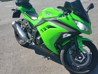2014 Kawasaki Ninja 300, зелёный, 420000 рублей, вид 2